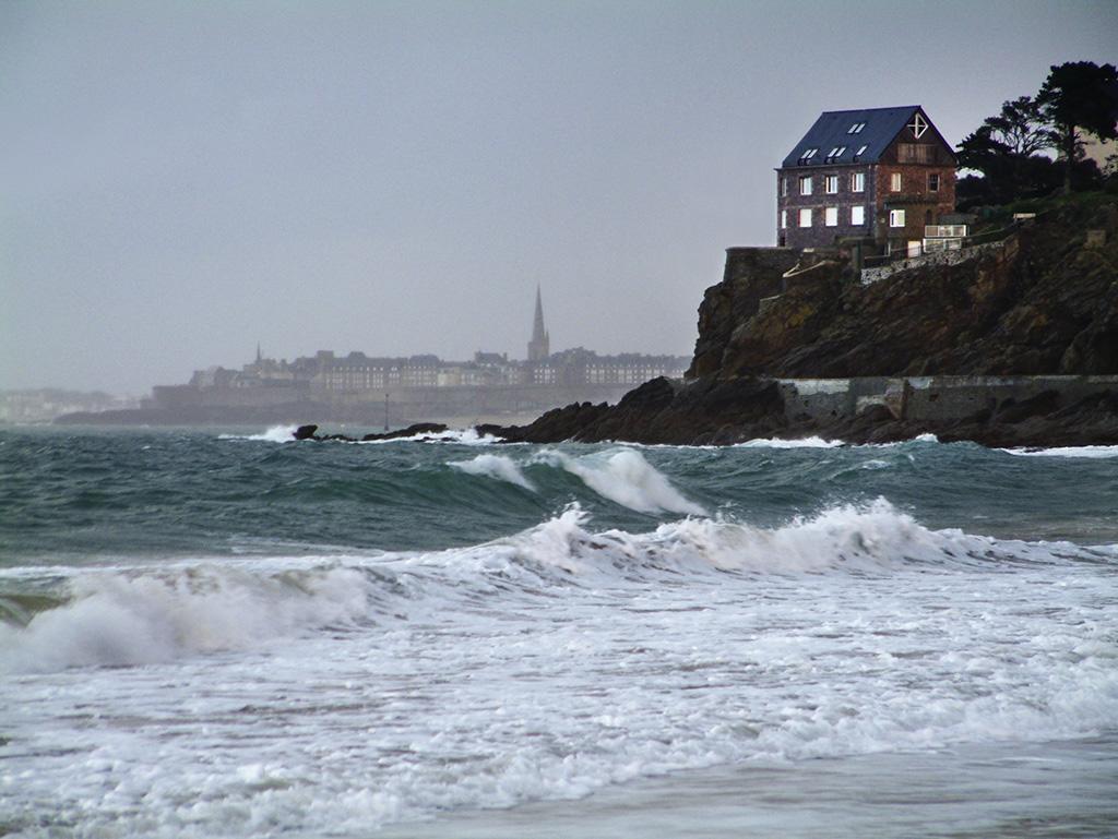Hotelf1 Saint Malo Dinard La Richardais Esterno foto
