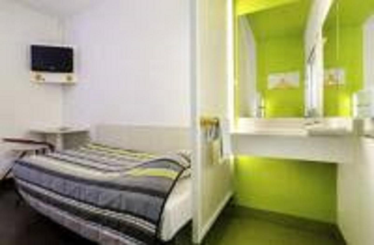Hotelf1 Saint Malo Dinard La Richardais Esterno foto